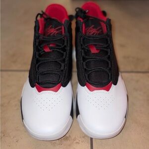 Jordan Max Aura 4’s